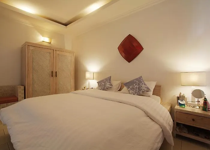 Seminyak (Bali) 3 Star Hotels near Kuta Beach