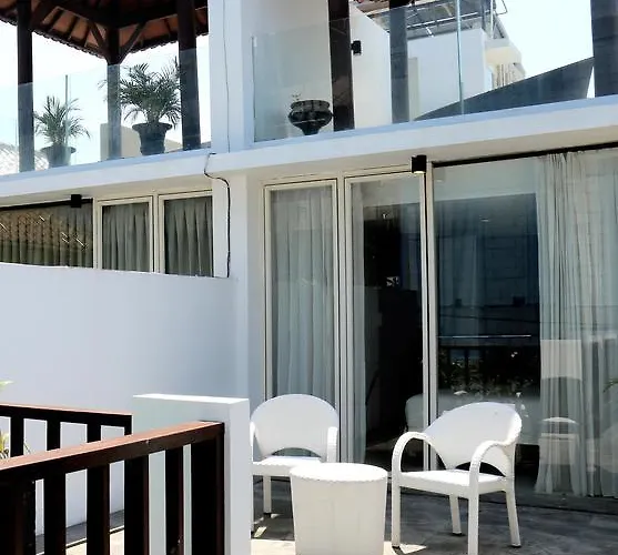 Grace And Milena Guesthouse Kuta 