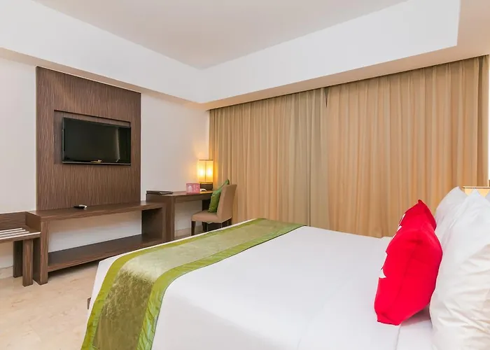 Zen Rooms Raya Kuta 3
