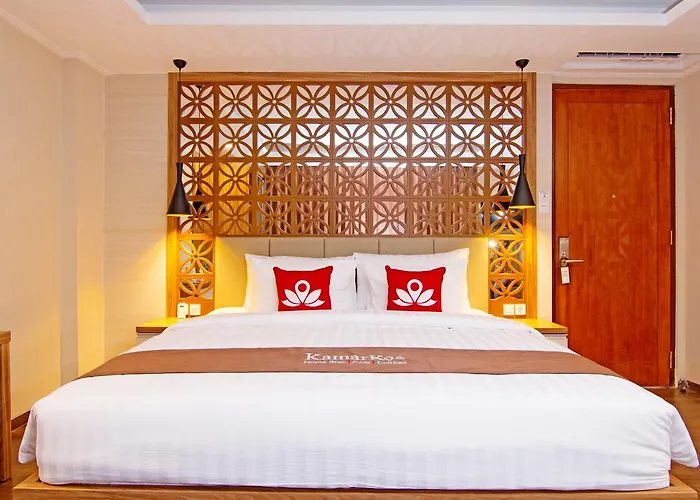 ホテル Zen Premium Dewi Saraswati Seminyak