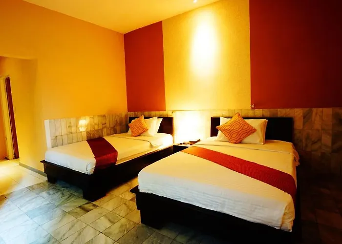 Puri Wisata Balinese Style Hotel スミニャック