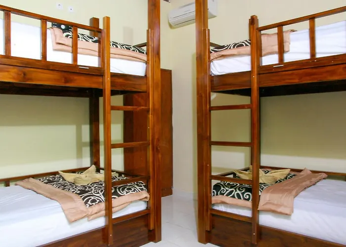 Medal Jaya Hostel & Room Nusa Lembongan 