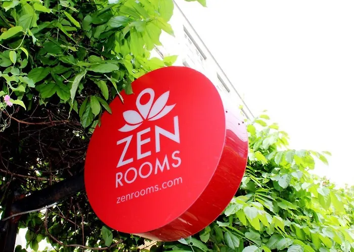 Zen Rooms Kerobokan Tangkuban Perahu スミニャック