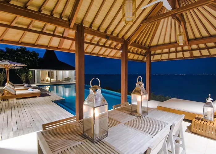 Villa Tranquilla Nusa Lembongan  with Pool