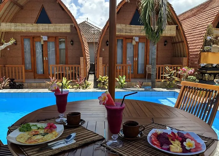 Q Rimbuk Bungalow Hotel Toyapakeh