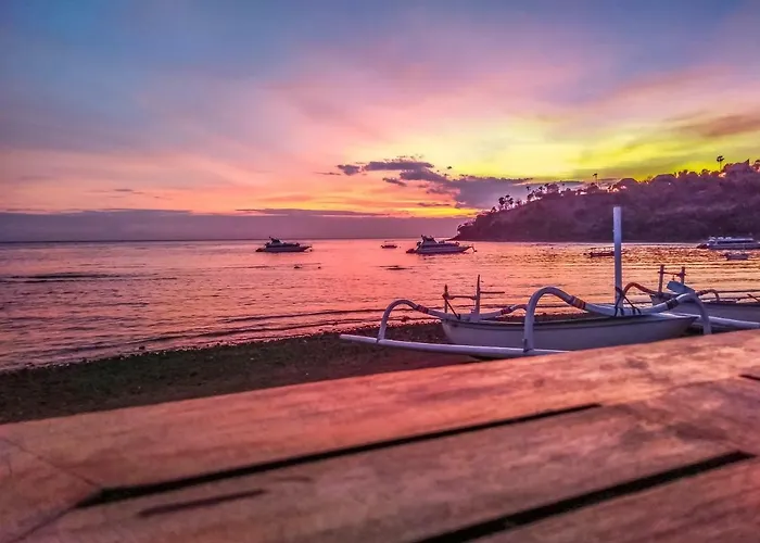 Pet friendly Sunrise Cafe Bungalows Amed 