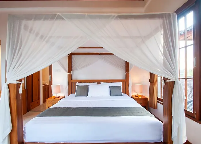 Flamboyant Villa Ubud